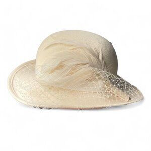 Vintage Ivory Felt Hat w/ Birdcage Veil & Feather Trim — Made in USA